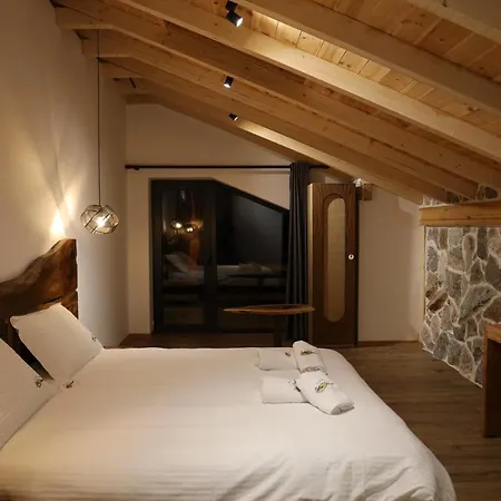 Sofra Kolonjare 酒店 Erseke