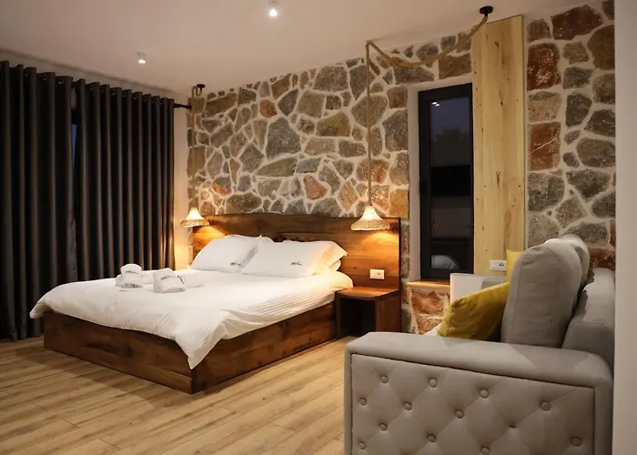 Sofra Kolonjare 酒店 Erseke